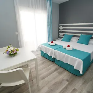 apartamentos-rf-bambi.in-canary-islands.com/